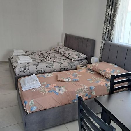 Villa Hysesani Vlorë Esterno foto