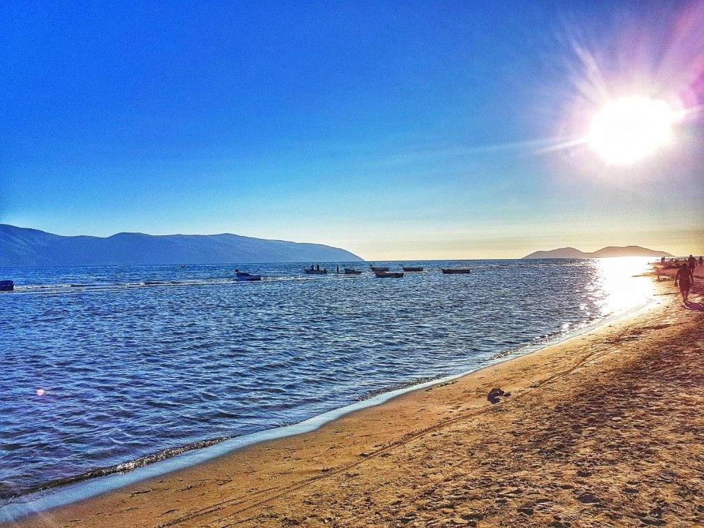 Villa Hysesani Vlorë Esterno foto