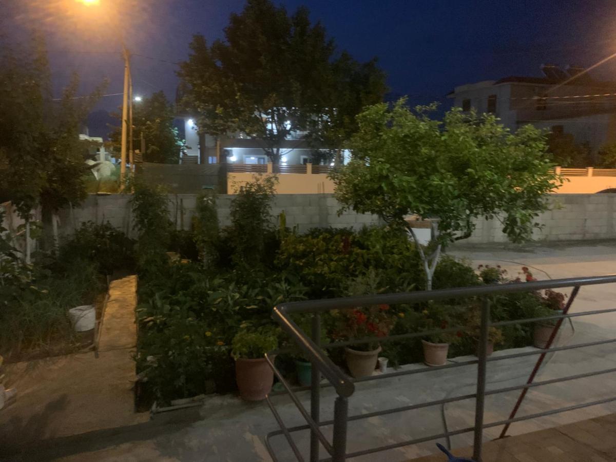 Villa Hysesani Vlorë Esterno foto