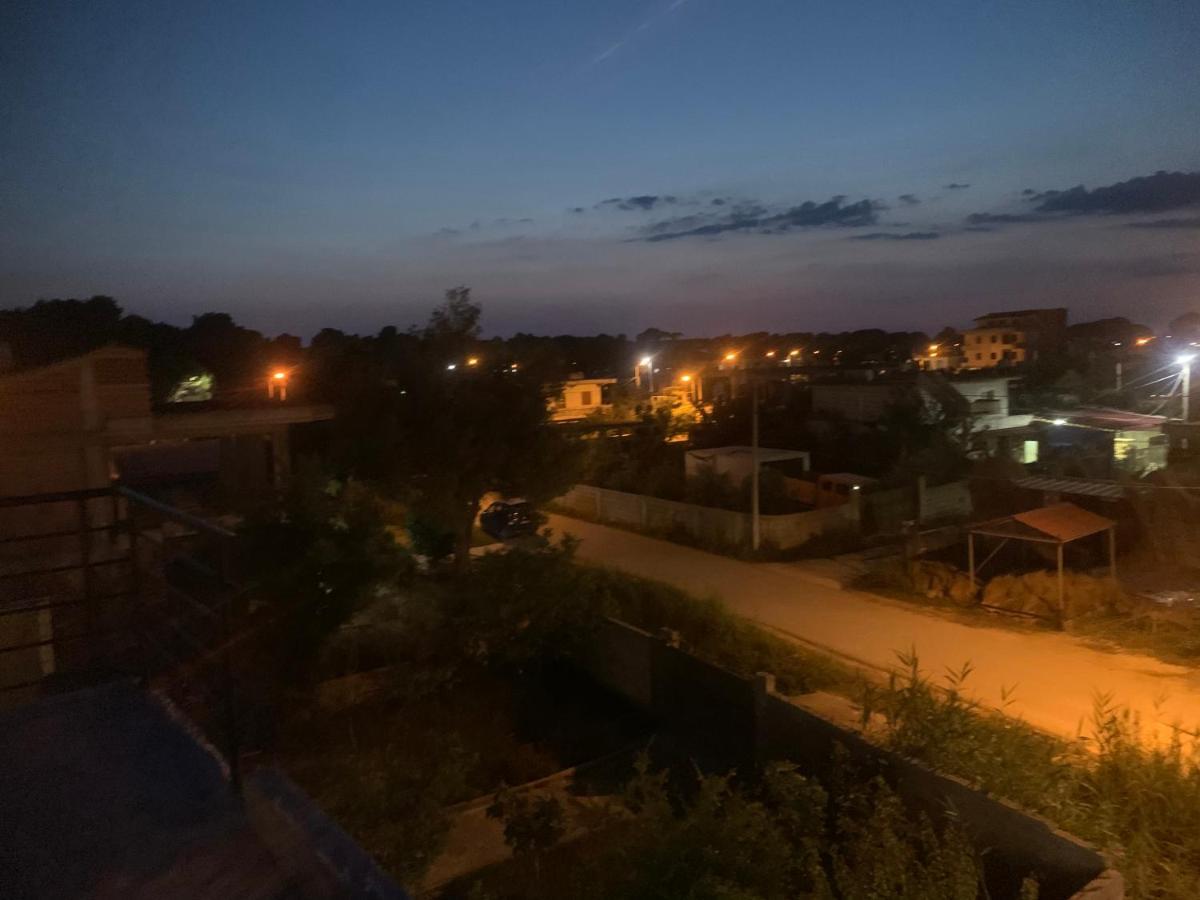 Villa Hysesani Vlorë Esterno foto