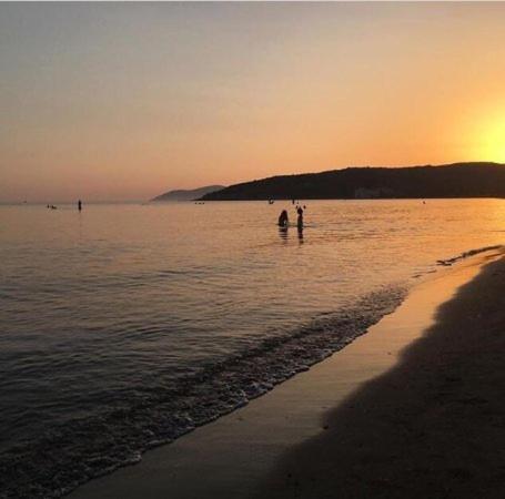 Villa Hysesani Vlorë Esterno foto